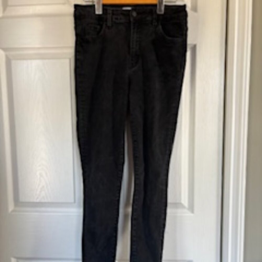 Flying Monkey skinny jean, zipped fly, black, stretchy material Size 30